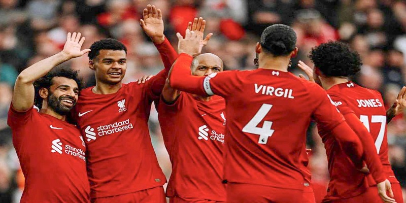 Nhiều cái tên xuất sắc đưa Liverpool lên đỉnh cao