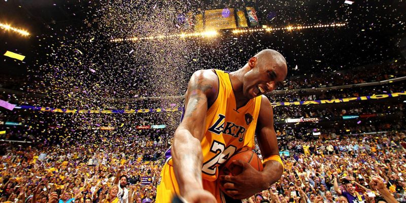 Quá trình thi đấu sự nghiệp bóng rổ của huyền thoại Kobe Bryant